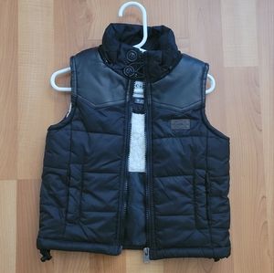 C+BB Toddler Boy Sz 18-24M Puffer Vest Black Jacket Warm Faux Sherpa Lined ZipUp